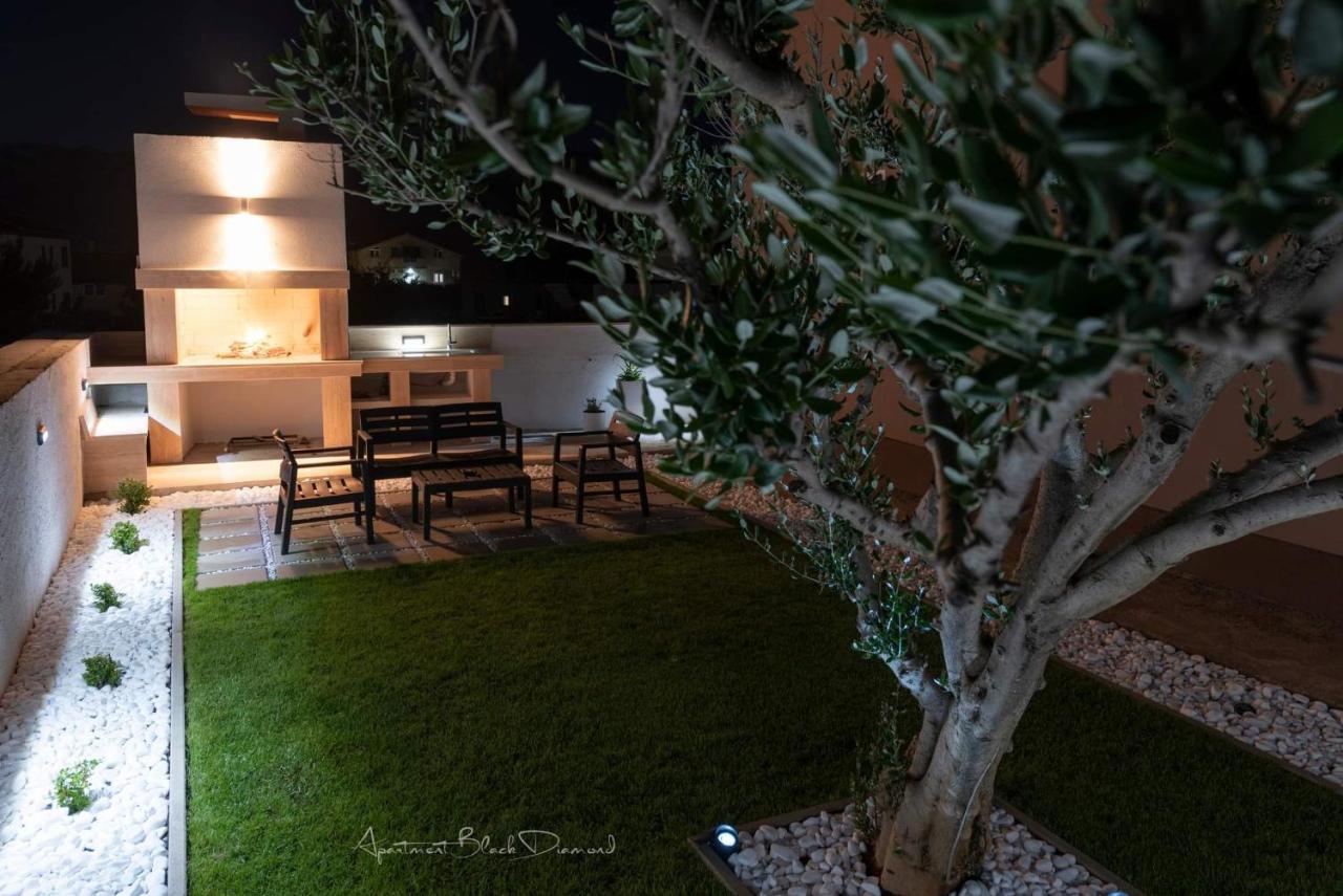 Apartment Black Diamond Ražanac エクステリア 写真