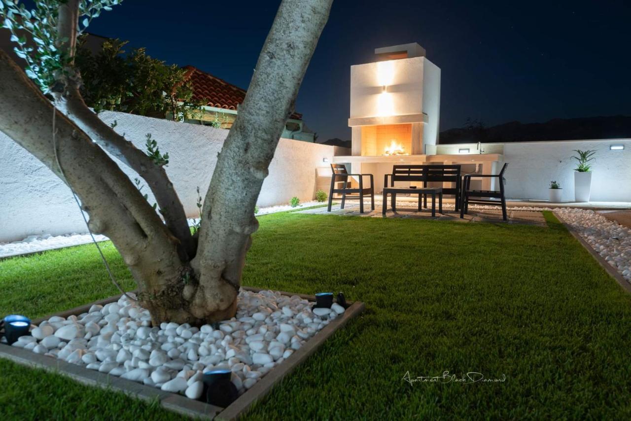 Apartment Black Diamond Ražanac エクステリア 写真