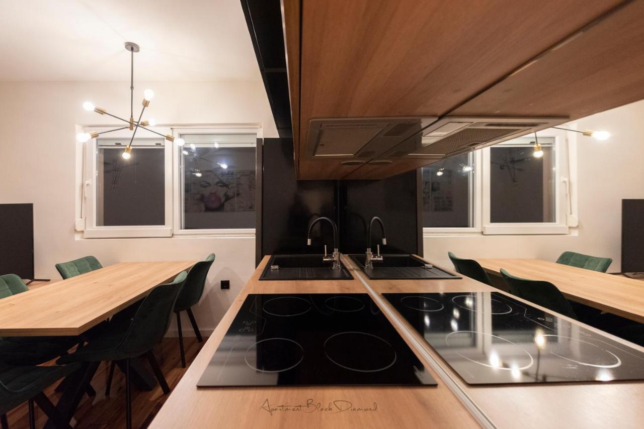 Apartment Black Diamond Ražanac エクステリア 写真