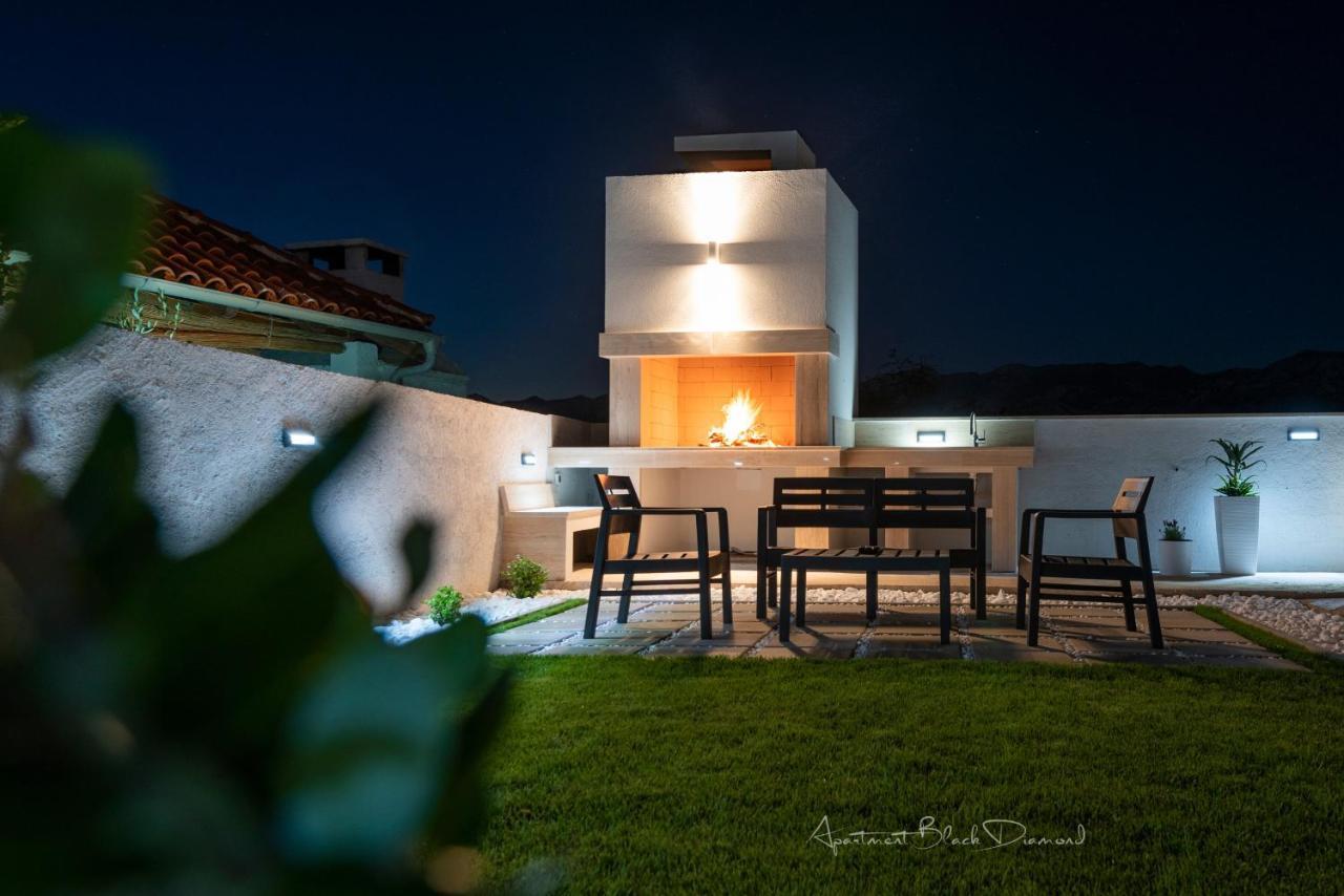 Apartment Black Diamond Ražanac エクステリア 写真