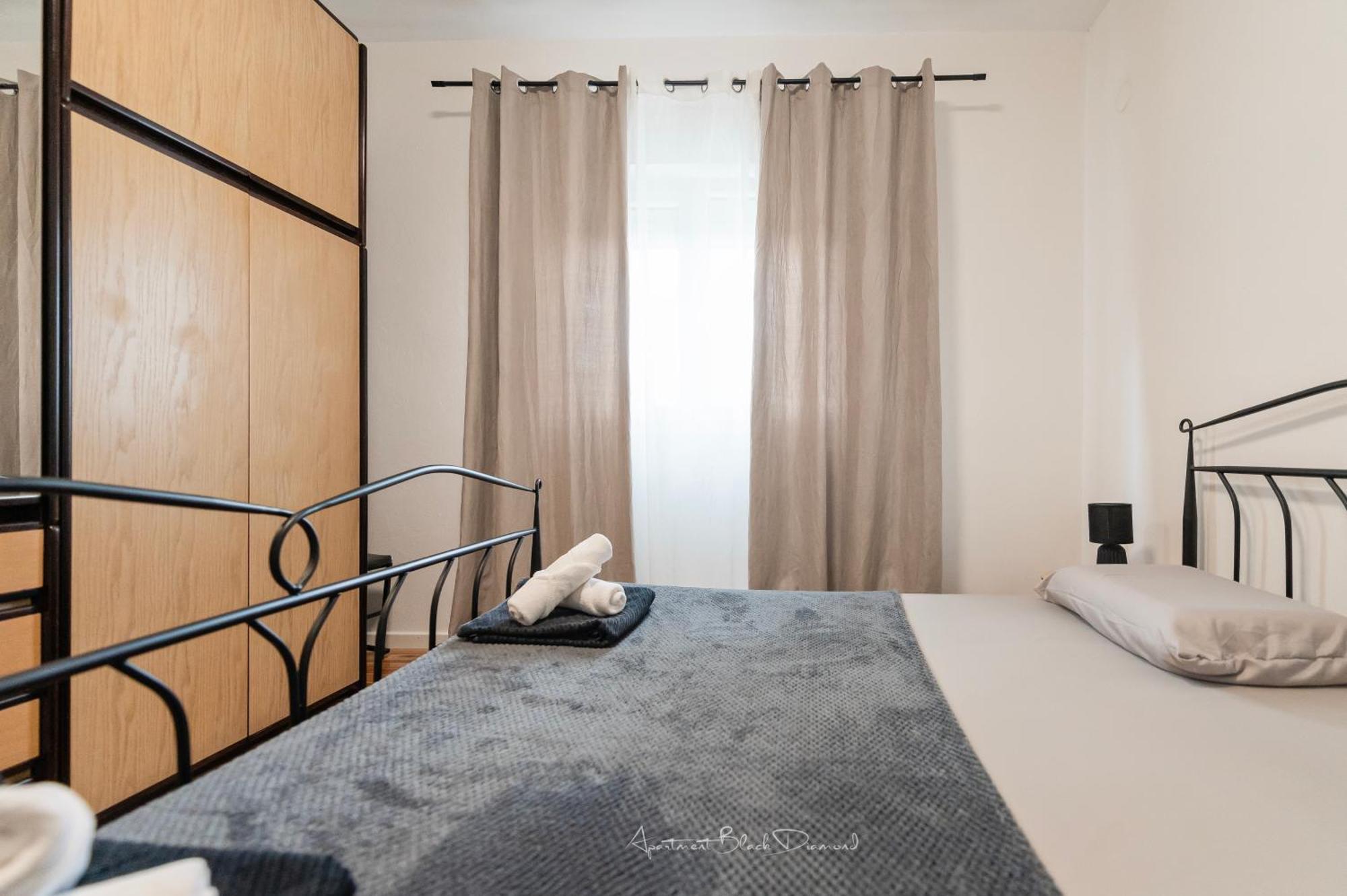 Apartment Black Diamond Ražanac エクステリア 写真