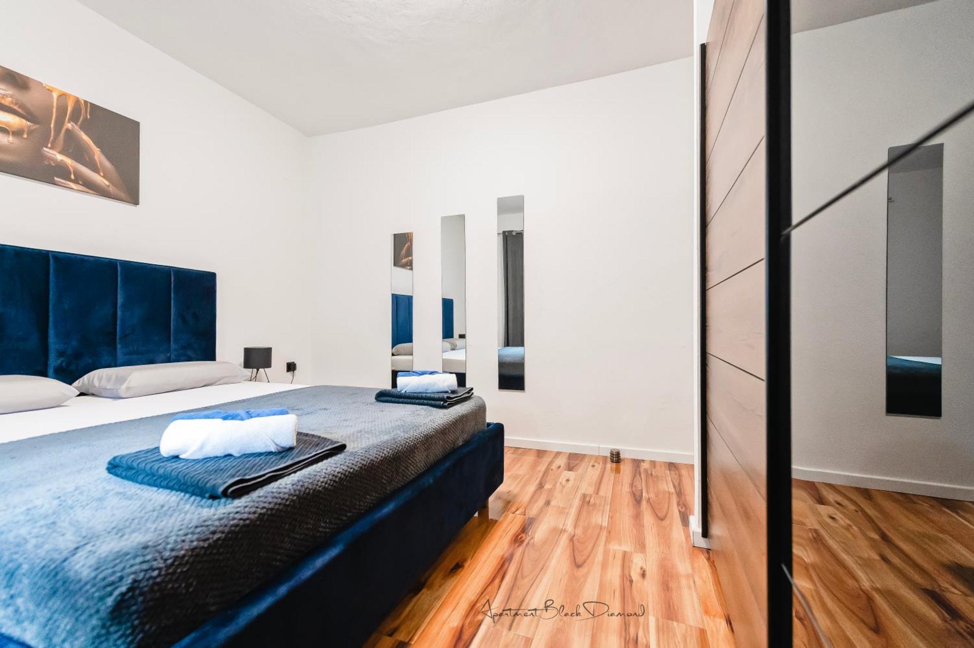 Apartment Black Diamond Ražanac エクステリア 写真
