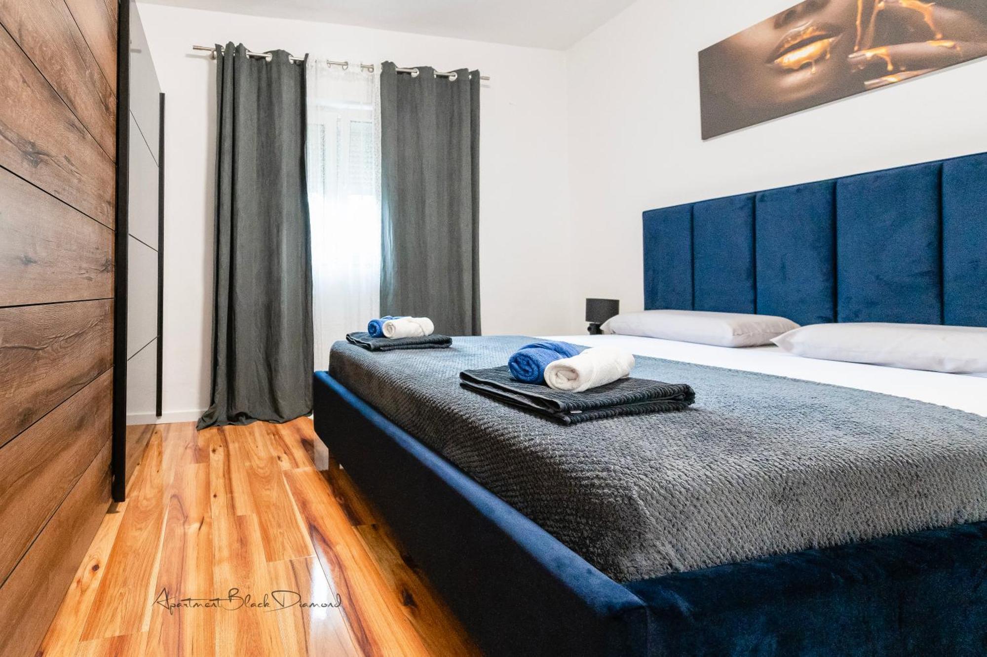 Apartment Black Diamond Ražanac エクステリア 写真